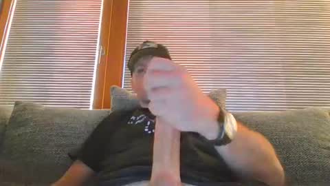 Bigapolllo online show from 10-20-25, 06:36