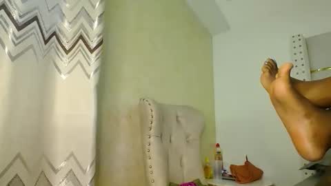 Snapshot of bigbaby004 chatting on 12-02-25, 02:56 bigbaby004 online show from 12-02-25, 02:56