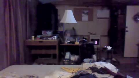 Snapshot of bigbenidick1 chatting on 01-18-25, 11:22 BB online show from 01-18-25, 11:22