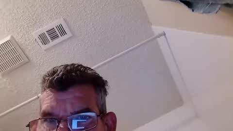 Snapshot of bigbikes71781 chatting on 12-01-24, 09:04 bigbikes71781 online show from 12-01-24, 09:04