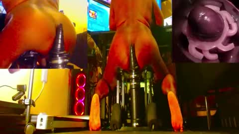 Snapshot of bigblackbitchboy chatting on 06-10-26, 05:56 your filthy fuck pig online show from 06-10-26, 05:56