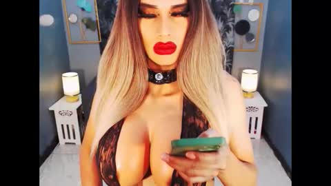 Loraine Cruz online show from 04-07-26, 10:59