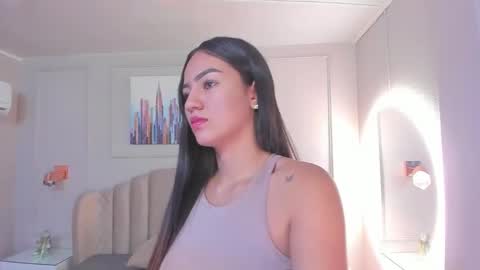   online show from 02-11-25, 10:04