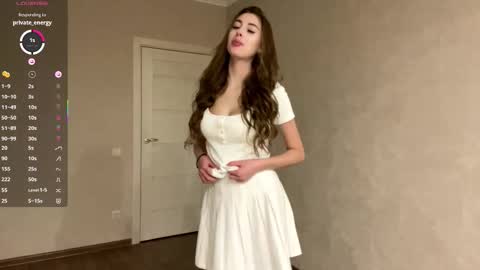 Liza online show from 11-25-25, 12:49