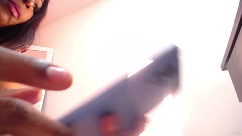 Snapshot of bigbooty_mommy chatting on 12-24-24, 04:19 Mia online show from 12-24-24, 04:19