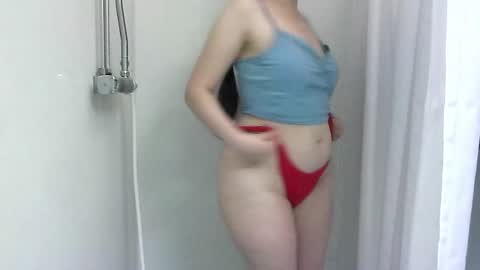 Isabella online show from 09-18-25, 03:36
