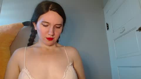 Snapshot of bigbootybunny chatting on 07-23-26, 07:34 Isabella online show from 07-23-26, 07:34