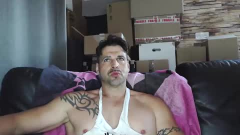 Bigboyband online show from 04-20-26, 12:41