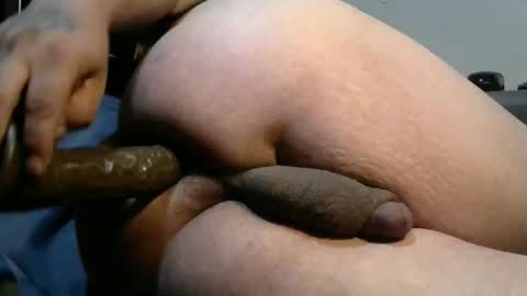 Snapshot of bigboybigbutt69 chatting on 06-04-26, 09:15 bigboybigbutt69 online show from 06-04-26, 09:15