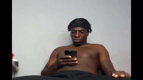 Bryson online show from 04-21-26, 01:17