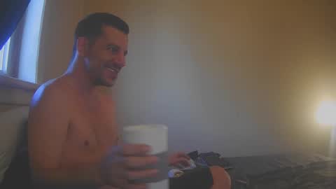 Jon - Im Straight online show from 12-01-25, 05:40