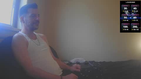 Jon - Im Straight online show from 01-19-26, 04:11