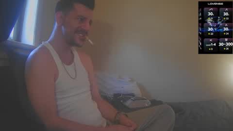 Jon - Im Straight online show from 02-09-26, 03:16