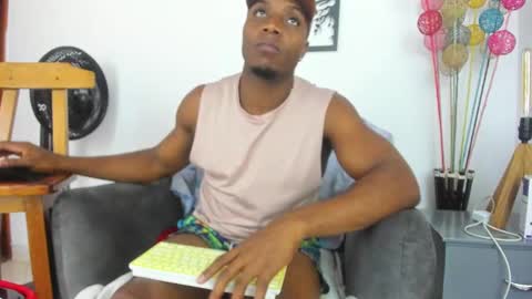 sexy muscle online show from 03-03-25, 02:47