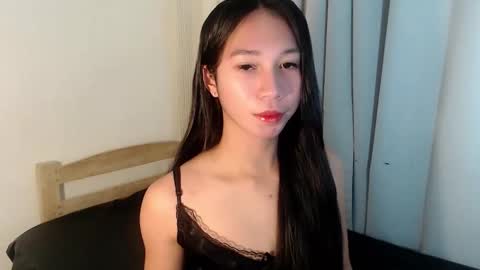 Snapshot of bigcock_luna chatting on 05-16-26, 01:54 Joyce online show from 05-16-26, 01:54