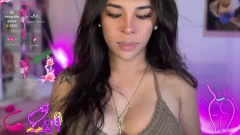 Snapshot of bigcockamanda23 chatting on 01-29-25, 01:49 queen amanda online show from 01-29-25, 01:49