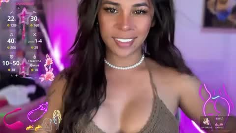 Snapshot of bigcockamanda23 chatting on 02-23-25, 08:06 queen amanda online show from 02-23-25, 08:06