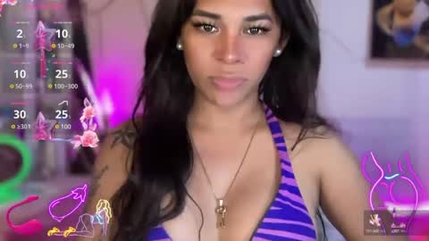 Snapshot of bigcockamanda23 chatting on 03-08-25, 01:47 queen amanda online show from 03-08-25, 01:47