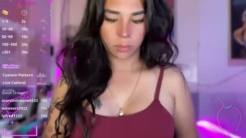 Snapshot of bigcockamanda23 chatting on 09-26-25, 04:49 queen amanda online show from 09-26-25, 04:49