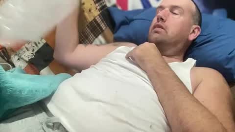 bigcocksuckingslut online show from 11-04-25, 01:27