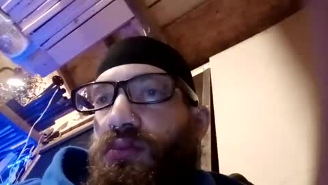 Snapshot of bigdaddy1231995 chatting on 10-19-25, 10:54 BigDaddykodack online show from 10-19-25, 10:54