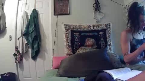 Snapshot of bigdaddycumz chatting on 05-31-26, 05:09 Bigdaddycumz online show from 05-31-26, 05:09