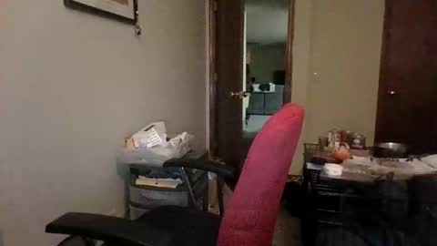 Snapshot of bigdickbob537510 chatting on 10-10-25, 06:45 bigdickbob537510 online show from 10-10-25, 06:45