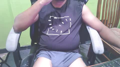 Snapshot of bigdickguyaux chatting on 03-08-26, 06:01 bigdickguyaux online show from 03-08-26, 06:01