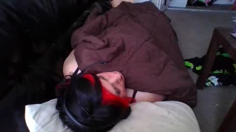 Madelyn online show from 09-12-25, 03:23