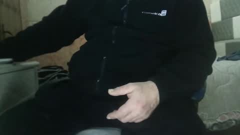 bigfish22222 online show from 12-13-25, 07:53