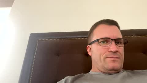 bigger22332233 online show from 12-08-24, 07:43