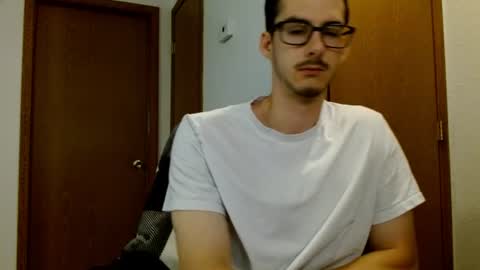 Snapshot of biggerbradd chatting on 06-16-26, 06:21 biggerbradd online show from 06-16-26, 06:21