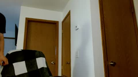 Snapshot of biggerbradd chatting on 06-22-26, 04:15 biggerbradd online show from 06-22-26, 04:15