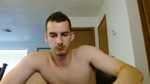 Snapshot of biggerbradd chatting on 07-17-26, 07:41 biggerbradd online show from 07-17-26, 07:41