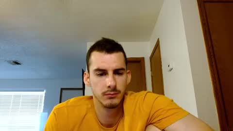 Snapshot of biggerbradd chatting on 07-22-26, 01:36 biggerbradd online show from 07-22-26, 01:36