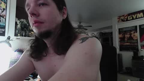 biggerisbetter21 online show from 02-01-26, 05:33