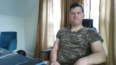 BiggestBallsOnChatr online show from 11-17-25, 04:57