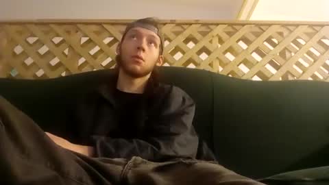 Snapshot of biggestboiiii chatting on 09-11-25, 12:11 biggestboiiii online show from 09-11-25, 12:11