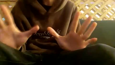 Snapshot of biggestboiiii chatting on 02-10-26, 05:39 biggestboiiii online show from 02-10-26, 05:39