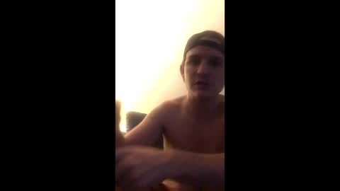 Snapshot of biggieoof chatting on 12-03-25, 03:32 biggieoof online show from 12-03-25, 03:32