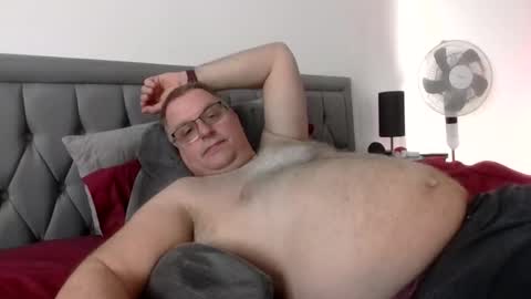 bigguy2014 online show from 04-17-26, 12:19