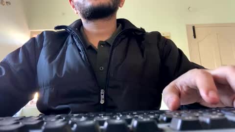 bighandsomesatisfy online show from 01-04-25, 11:11