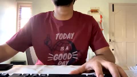 bighandsomesatisfy online show from 01-05-25, 11:04