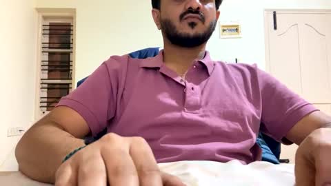 bighandsomesatisfy online show from 01-11-25, 02:04