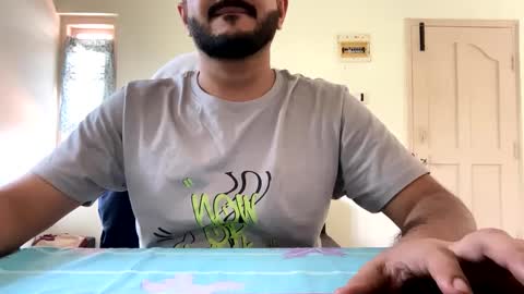 bighandsomesatisfy online show from 03-08-25, 08:11