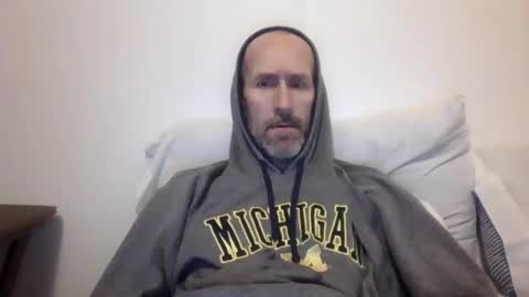 Snapshot of bighugemouthful chatting on 12-28-24, 04:51 Chaz online show from 12-28-24, 04:51