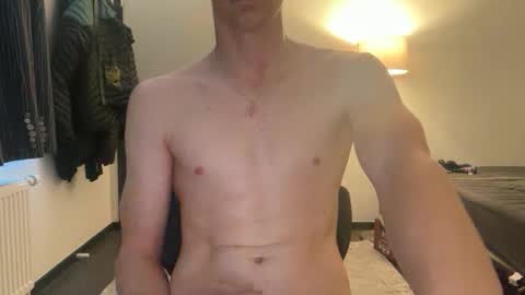 Snapshot of bigleor chatting on 02-12-26, 03:07 bigleor online show from 02-12-26, 03:07