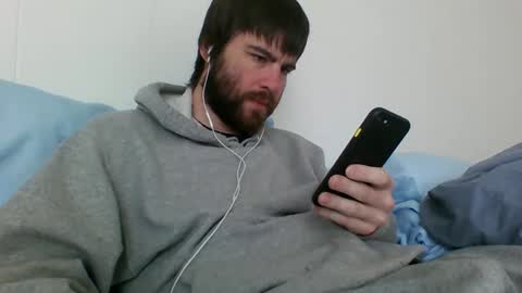 Snapshot of bigmag23 chatting on 03-09-25, 05:06 bigmag23 online show from 03-09-25, 05:06