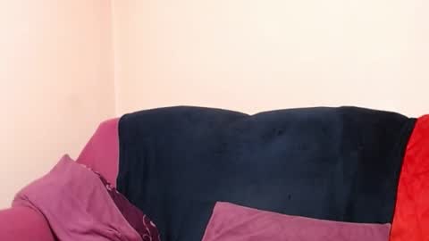 Snapshot of bigpussylipskiss chatting on 12-29-24, 05:10 Sophia online show from 12-29-24, 05:10