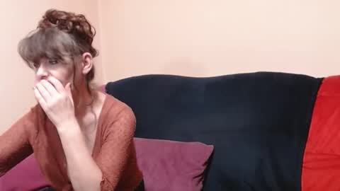 Snapshot of bigpussylipskiss chatting on 11-29-25, 08:45 Sophia online show from 11-29-25, 08:45